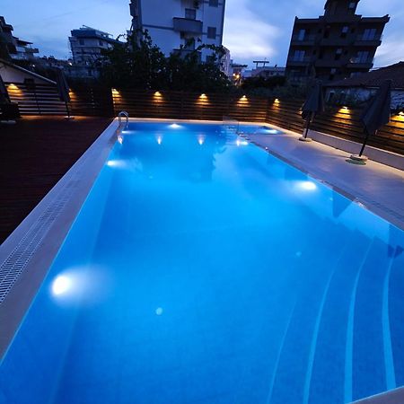Hotel Ioni-An คซามิล ภายนอก รูปภาพ
