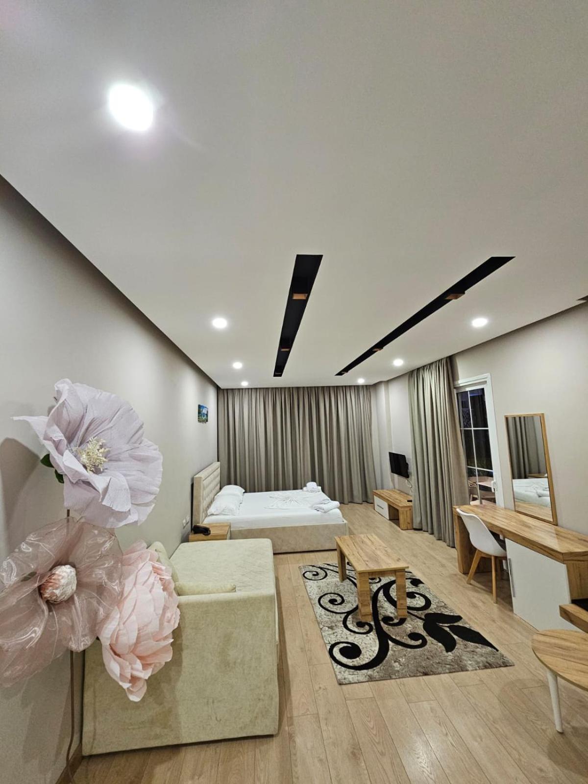 Hotel Ioni-An คซามิล ภายนอก รูปภาพ