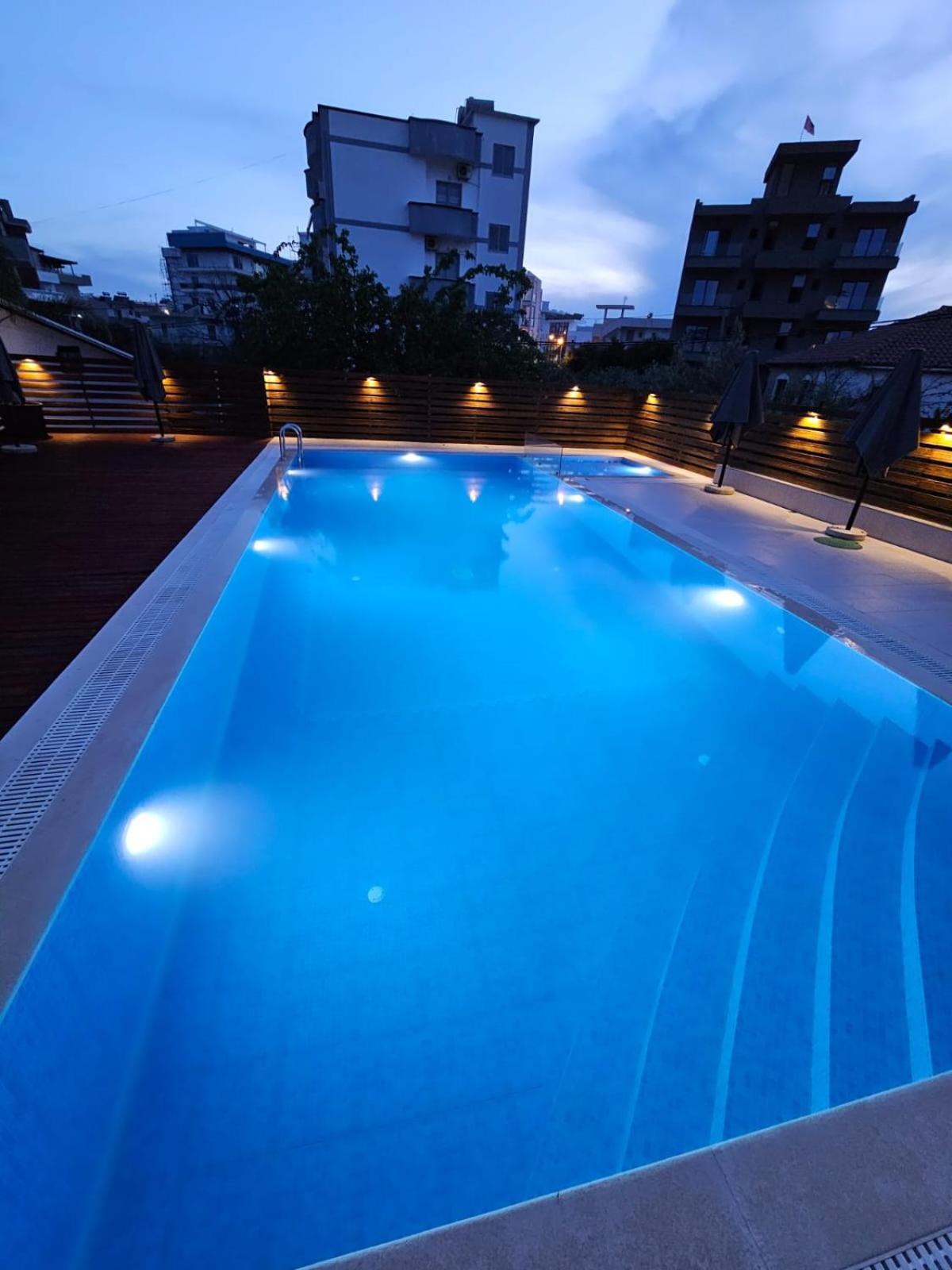 Hotel Ioni-An คซามิล ภายนอก รูปภาพ