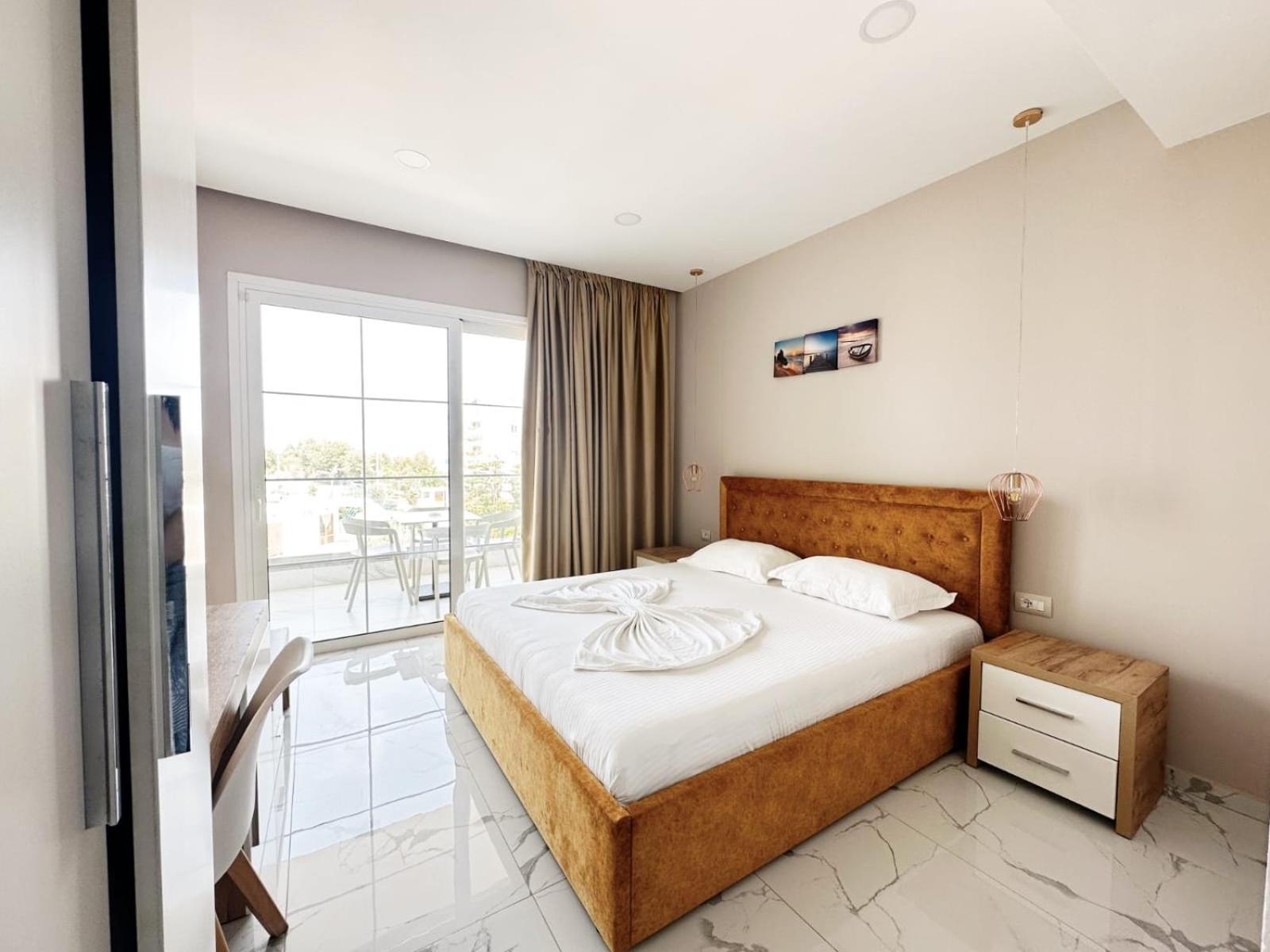 Hotel Ioni-An คซามิล ภายนอก รูปภาพ