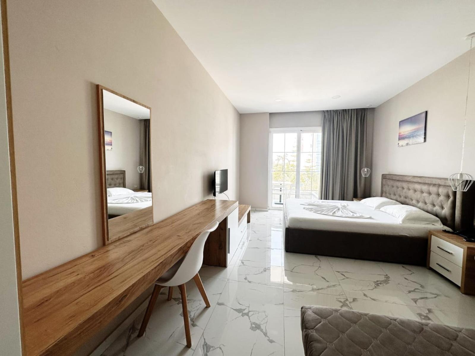 Hotel Ioni-An คซามิล ภายนอก รูปภาพ