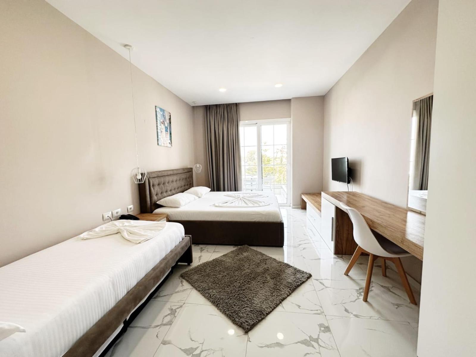 Hotel Ioni-An คซามิล ภายนอก รูปภาพ